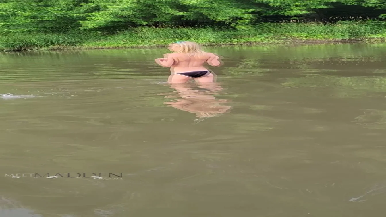 Preview of MeetMadden River Booty Shakin XXX